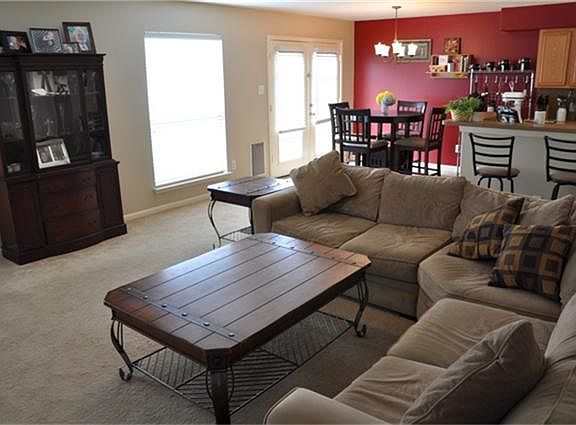4th image of 6815 Brushmeade Ln