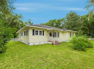 5915 Avenue F, Mc Intosh, FL 32664