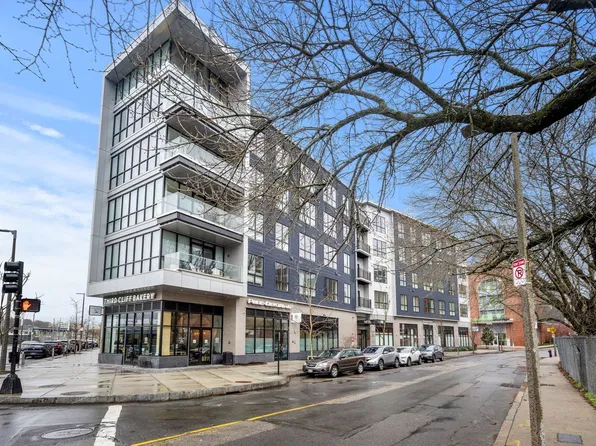 3531 Washington St #327, Boston, MA 02130