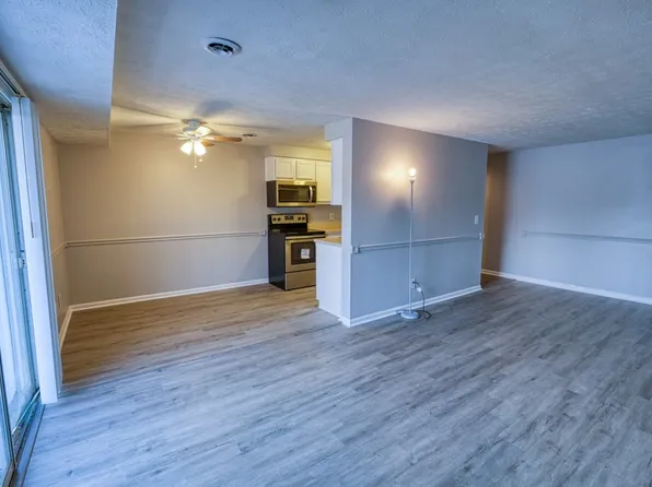 4383 Inner Circle Dr APT B21, Brunswick, OH 44212