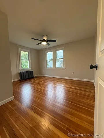 818 Burbank Ave — Photo 6