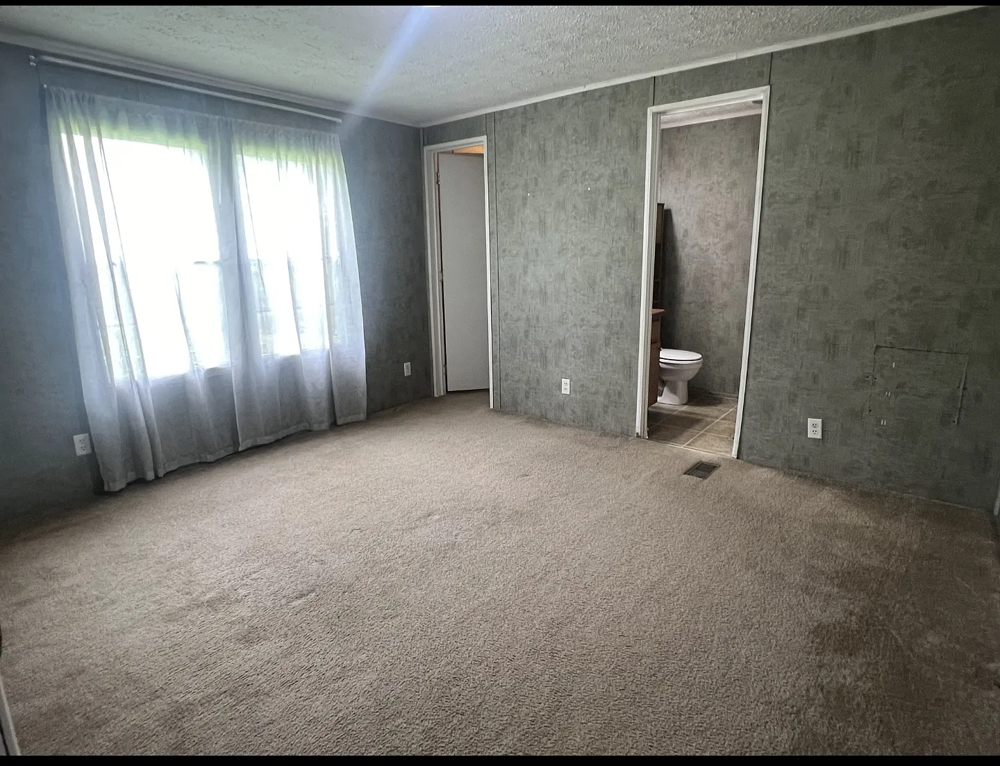 3 bed, 1740 sqft, $1,199 — Photo 3