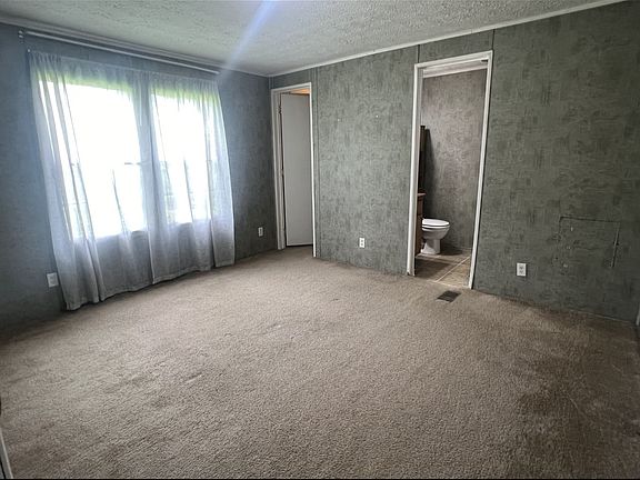 3rd image of 5617 Fairmount Hwy SE