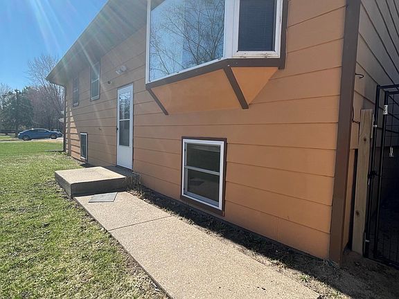 4th image of 2126 175th Ave NE