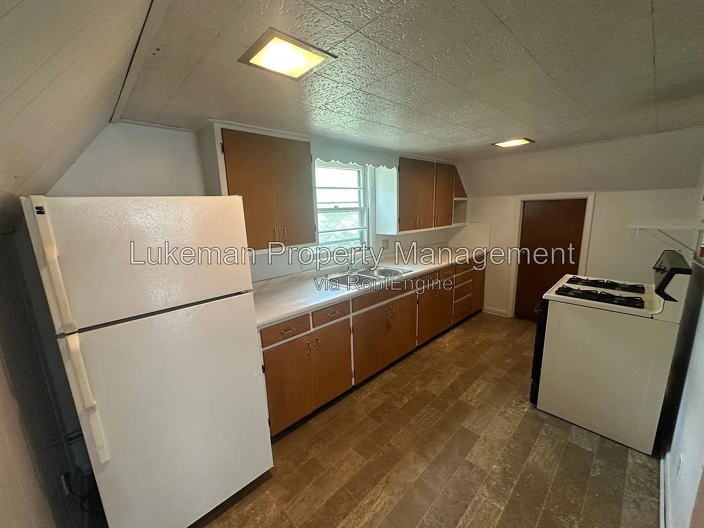 1 bed, 1.0 bath, 550 sqft, $800 — Photo 2