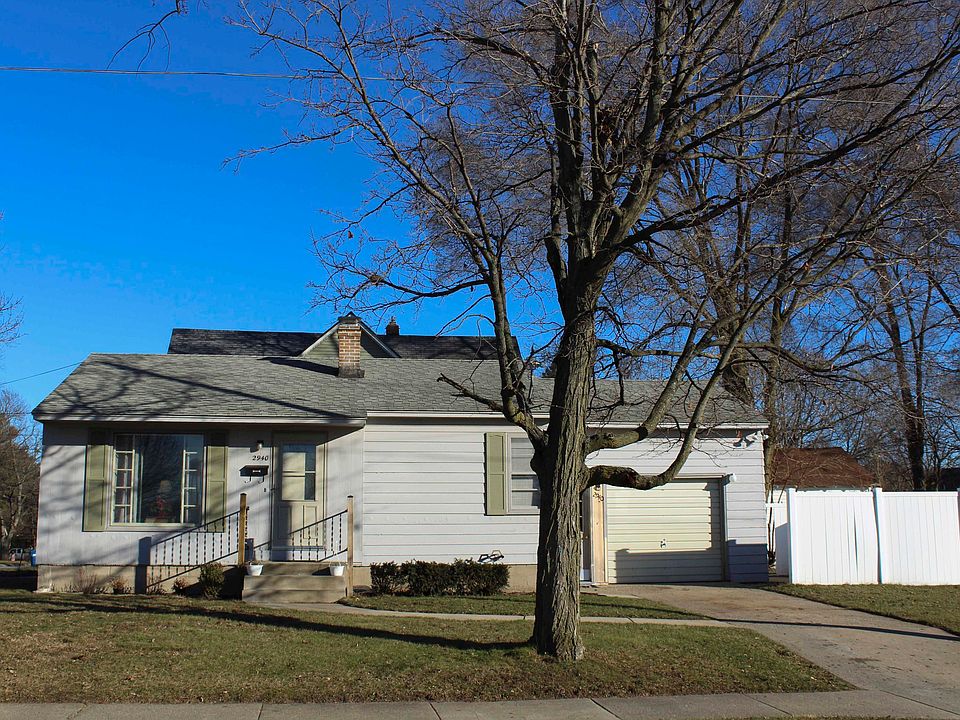 1st image of 2940 Vermont Ave SW
