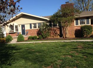 322 Skyline Park Dr, Hopkinsville, KY 42240