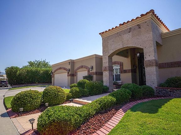 3rd image of 4624 Globe Willow Dr E