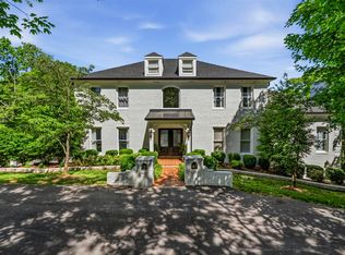1474 Mount Ayr Cir, Bowling Green, KY 42103