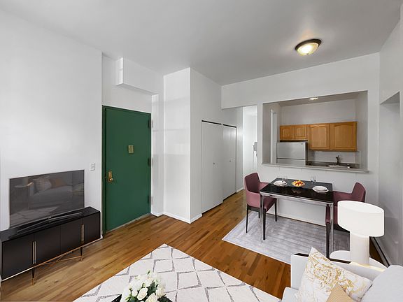 4th image of 200 W 123rd St APT 1A