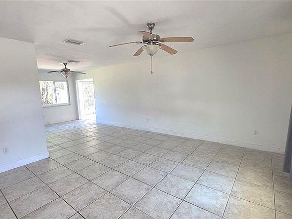4th image of 4350 MARALDO AVENUE