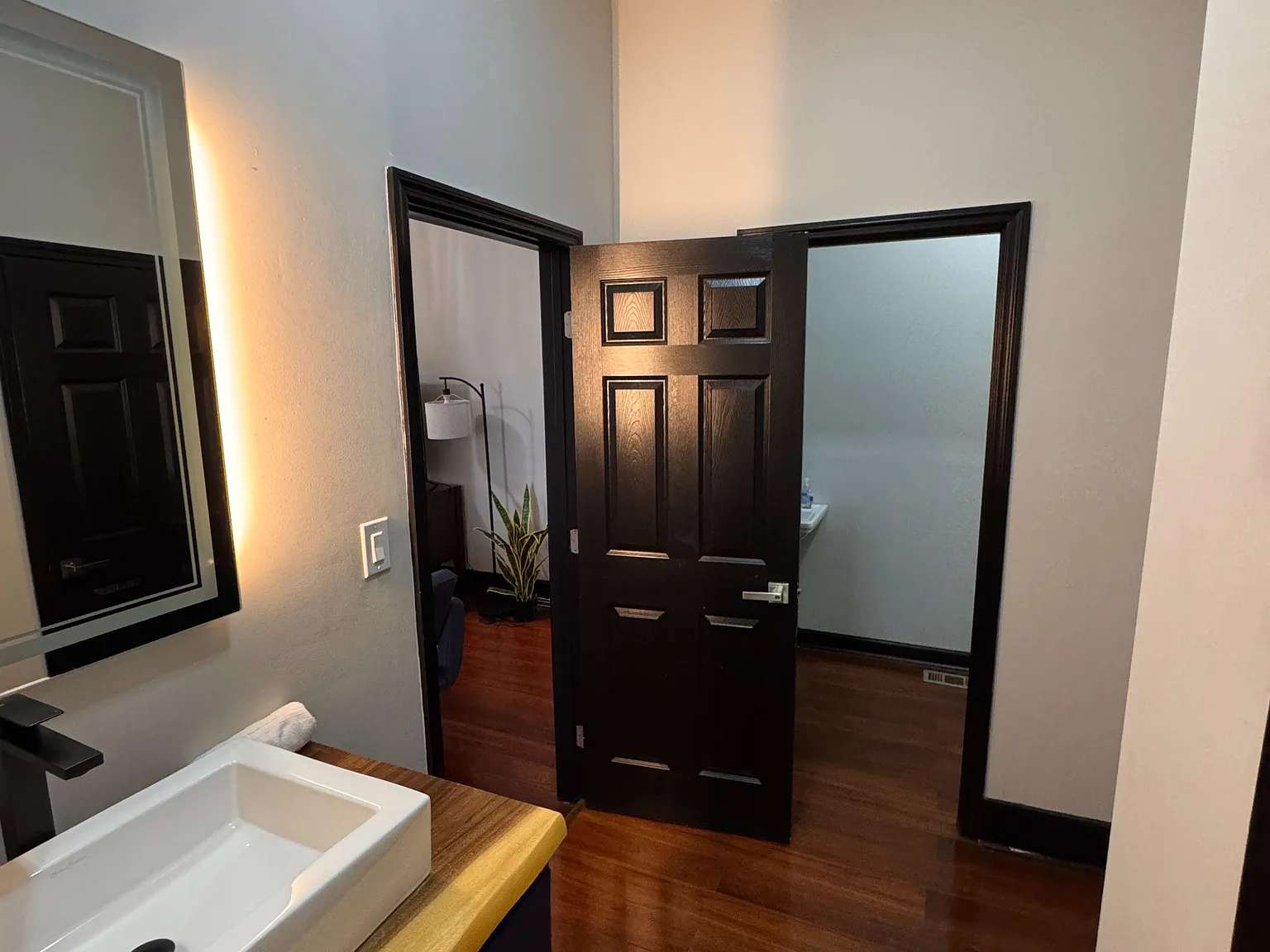 4 bed, 3.0 bath, 2800 sqft, $1,027 — Photo 4