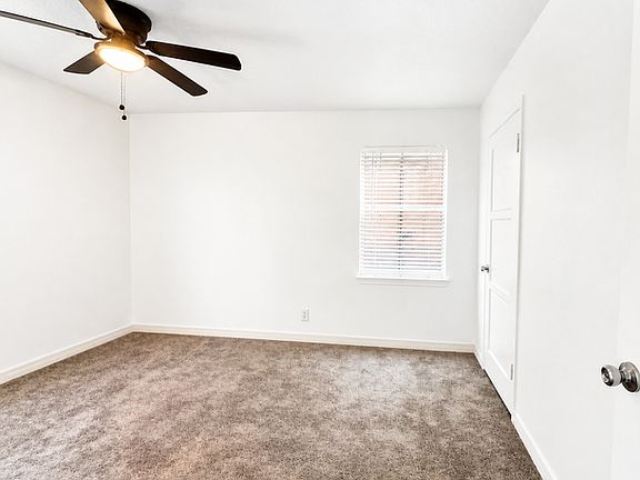 3rd image of 38368 16th St E