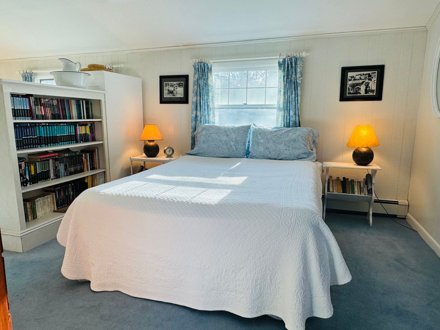  Upstairs Queen Bed