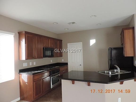 5th image of 9469 Stills Way