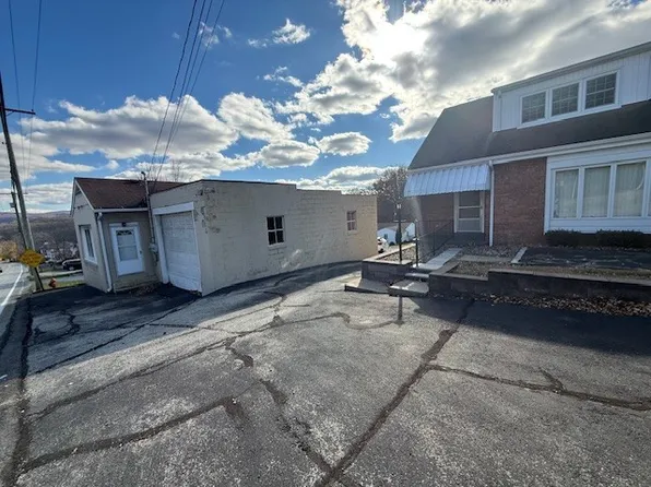2122 Route 130, Latrobe, PA 15650