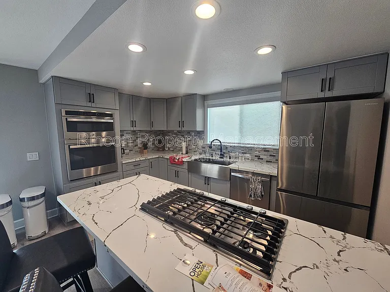4926 Island View St — Photo 1