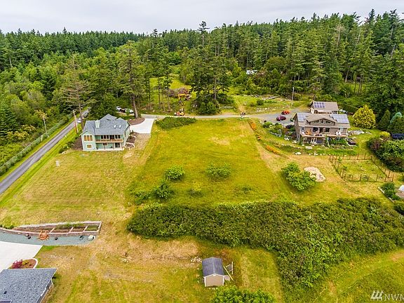 Residential community of beautiful properties nestled amongst towering evergreens and fabulous views