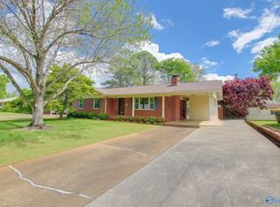 1302 Donna Ave SE, Decatur, AL 35601