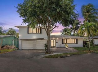 1433 NW 8th St, Dania, FL 33004