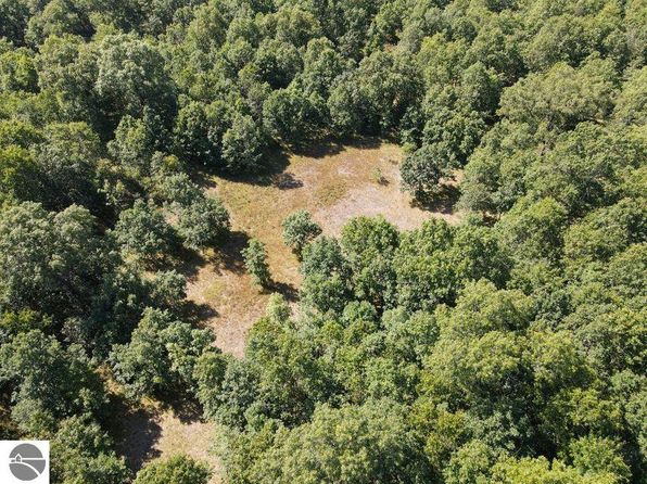 Manistee MI Real Estate - Manistee MI Homes For Sale | Zillow