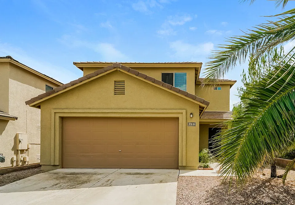 713 W Emerald Key Dr