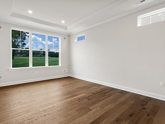 5th image of 71 Grandview Cir