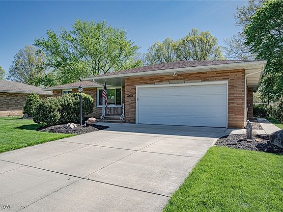 2nd image of 6203 Carlyle Dr