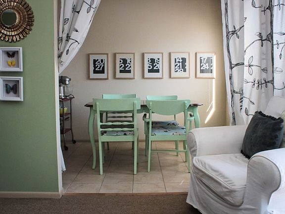 5th image of 2440 Harriet Ave #101