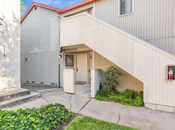 2549 Westberry Drive, Santa Rosa, CA 95403