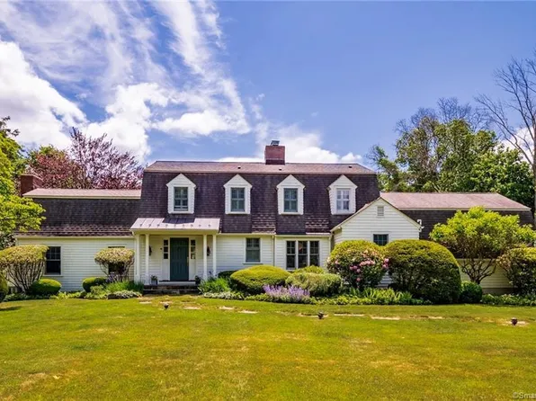 53 Lords Highway, Weston, CT 06883