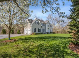122 Southville Rd, Southborough, MA 01772
