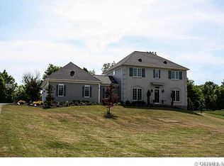 6 Phila St, Mendon, NY 14506