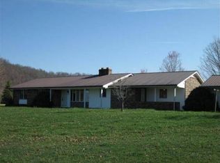 1396 Buckeye Hollow Rd, Saltville, VA 24370