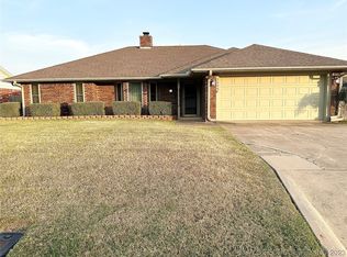 2000 7th Ave NW, Ardmore, OK 73401