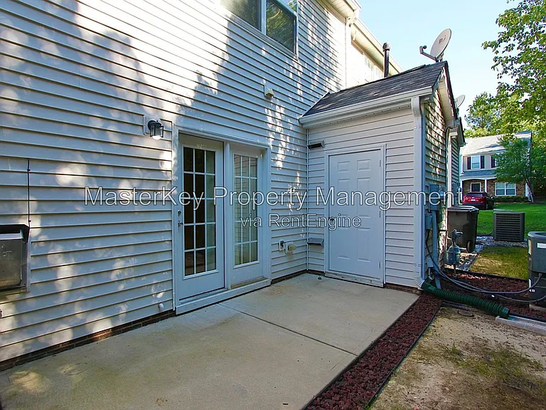 508 Bayou Ct — Photo 21