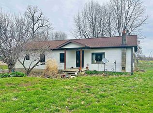 760 S 800 E, Montgomery, IN 47558