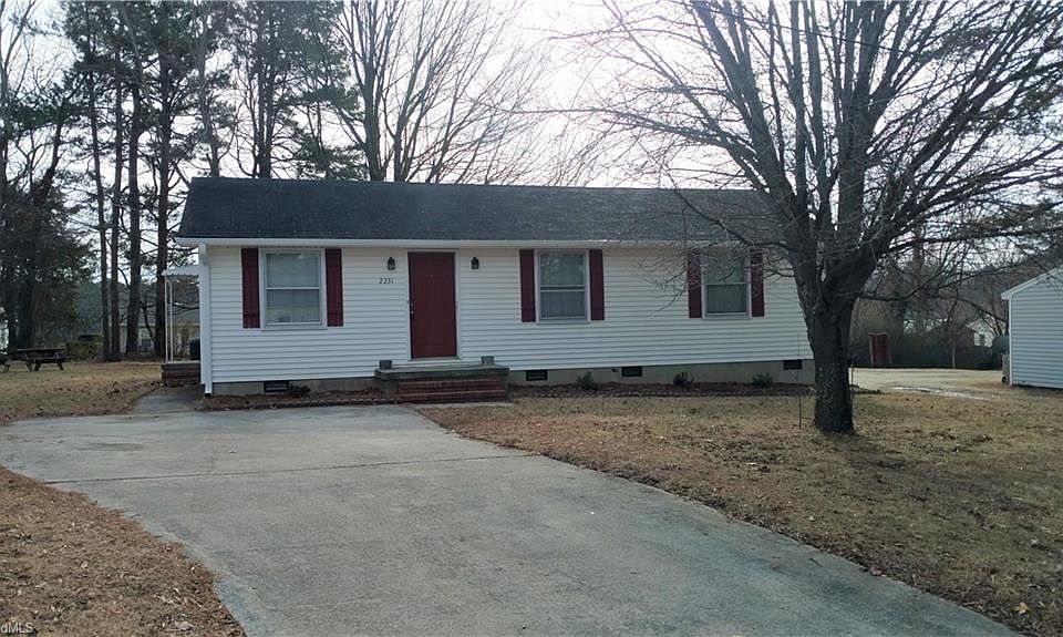 1st image of 2231 Bradley St