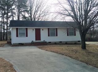 2231 Bradley St, Greensboro, NC 27406