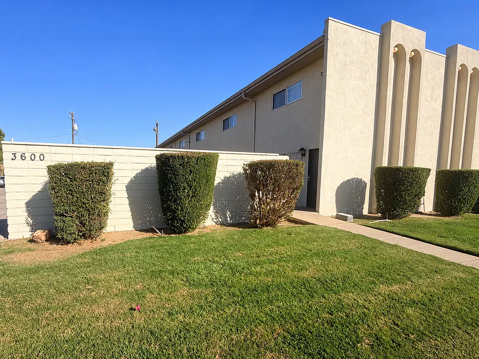3600 N. Chester Ave.