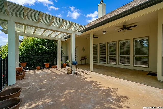 3213 Falling Brk — Photo 38