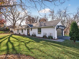 9612 Oak Ridge Trl, Minnetonka, MN 55305