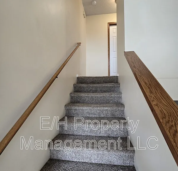 4460 S Elizabeth Ave — Photo 18