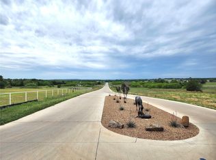 455 Massey Rd, Pilot Pt, TX 76258