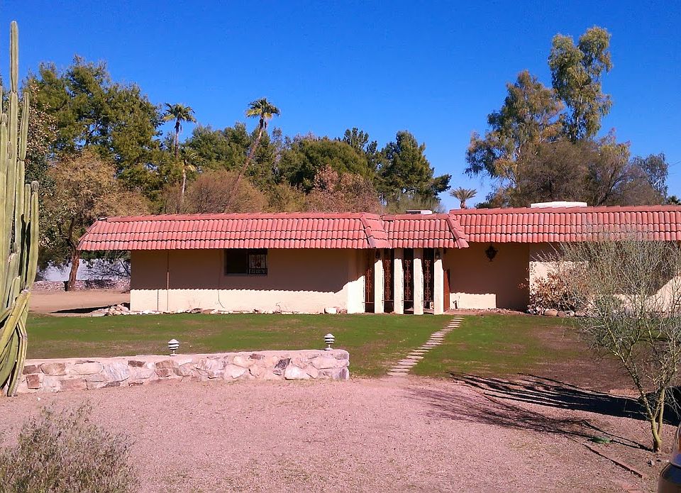 2nd image of 6533 N 63rd Pl