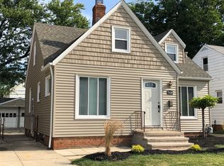 7606 Renwood Dr, Parma, OH 44129