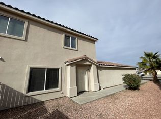384 Anna Cir APT B, Bullhead City, AZ 86442