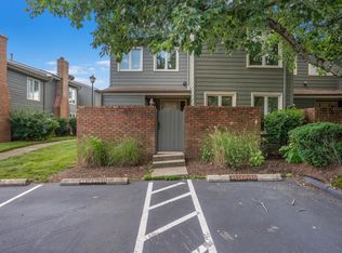 2140 Fort Harrods Dr APT 36, Lexington, KY 40513
