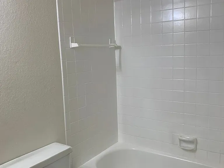 Taylor Heights Apartments — Photo 50