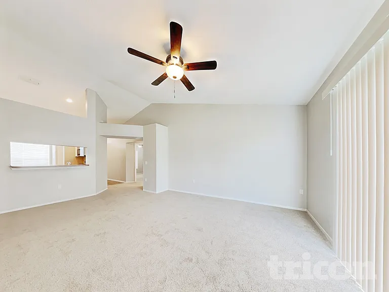 3034 Wentworth Pl — Photo 4